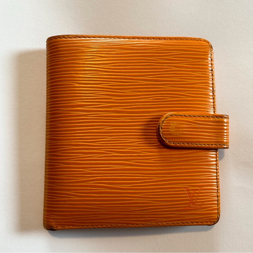 LV Wallet
